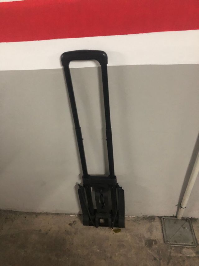 Carrello da trasporto telescopico con polpo