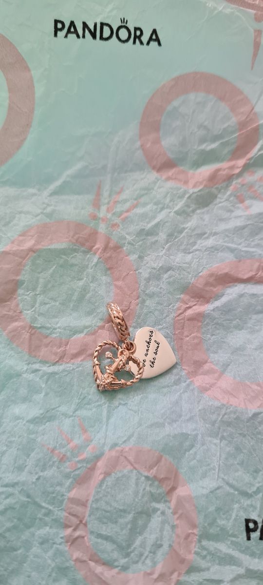 Charm Pandora ancla