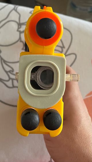 Pistola nerf de dardos con láser 
