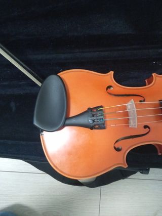 Violín 3/4 con arco y estuche