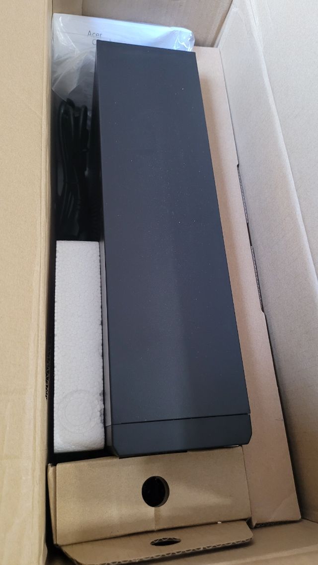 acer veriton x con teclado y ratón nuevos