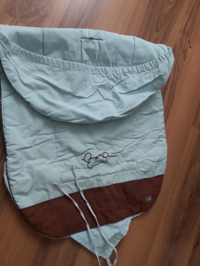 Protector coche niño universal