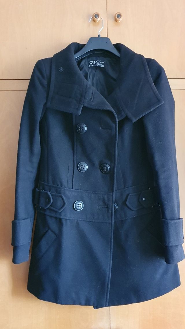 Abrigo Zara negro de mujer