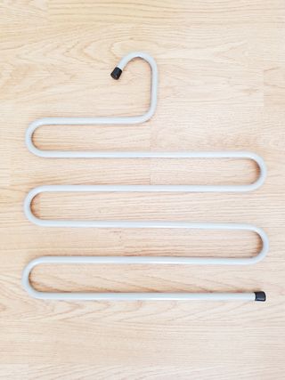 Percha pantalones IKEA