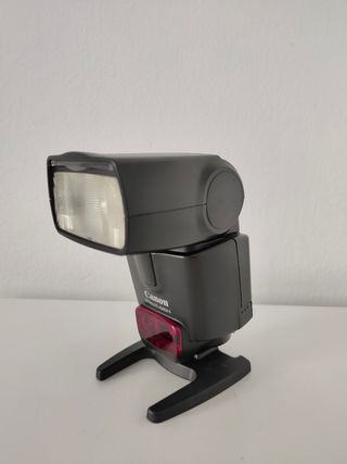 Canon 80D + accesorios