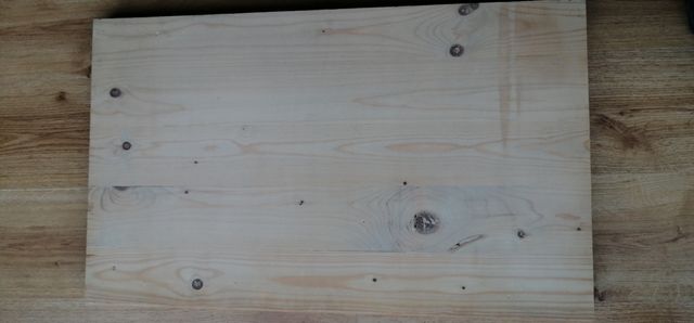 Baldas de madera de pino natural