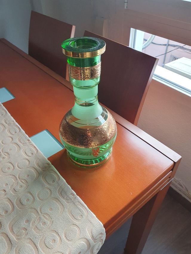 jarrón de cristal de Bohemia