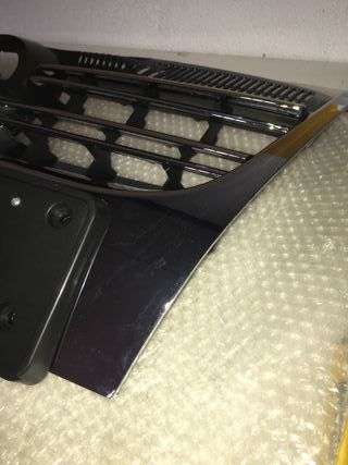 Grelha frontal VW Jetta/ Golf SW