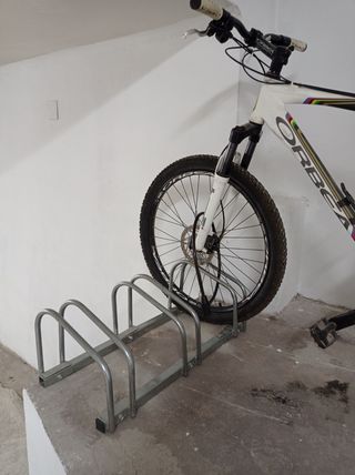 Garaje en alquiler para bicicleta 