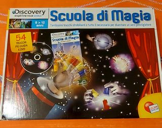 scuola di magia con DVD x bimbi 8-12 anni