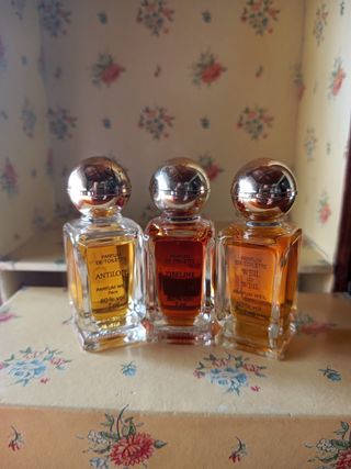 miniaturas Weil,de 7ml,años 70.
