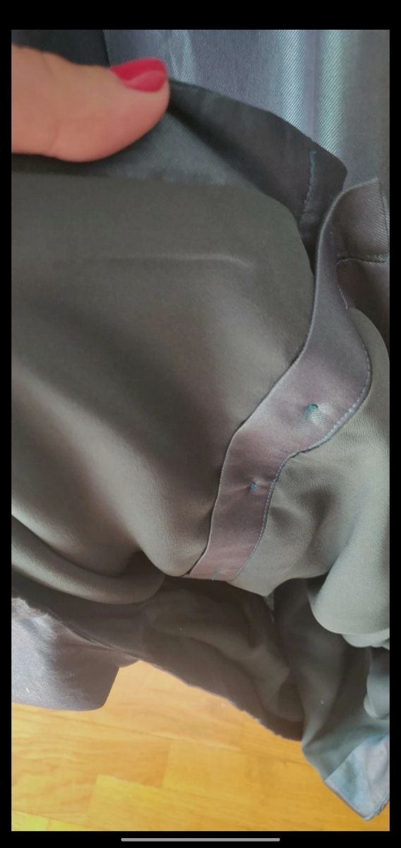 Vestido comprido verde Ana Sousa com detalhes esai