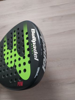 Pala Bullpadel Vertex 02 Avant (funda incluida)