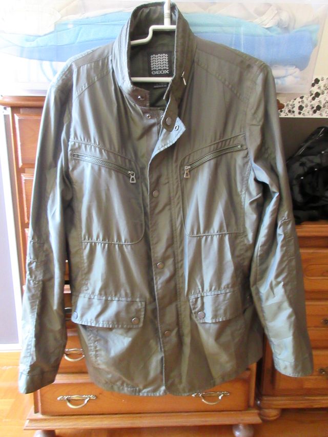 CAZADORA GEOX VERDE TALLA 50