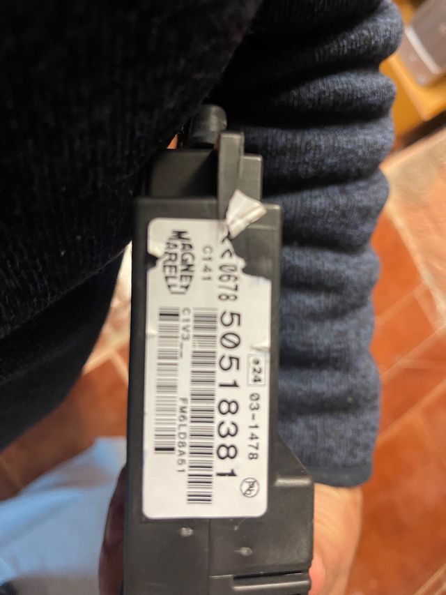 Radio original alfa romeo 159