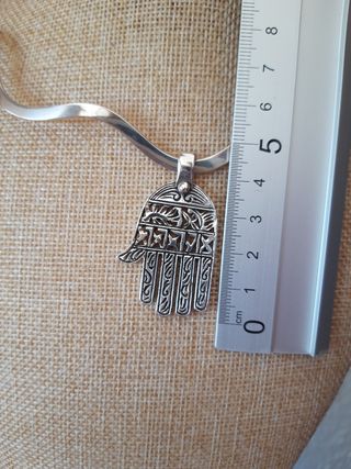 colgante mano de Fátima plata de ley 