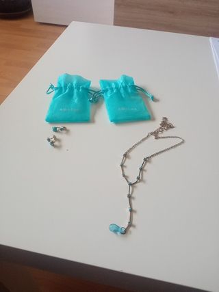 JUEGO DE COLGANTE Y PENDIENTES