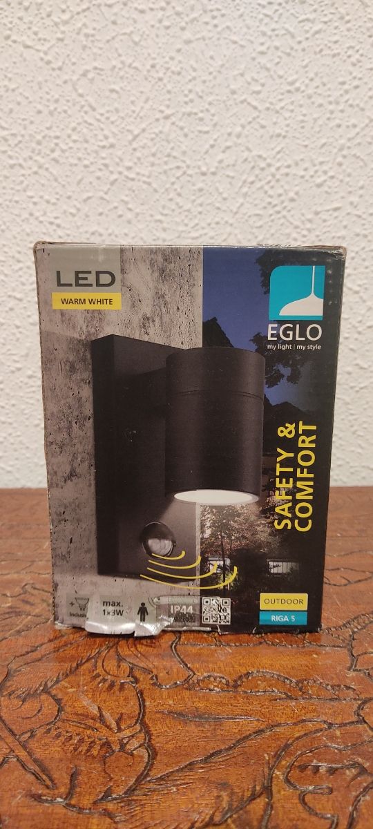 Foco exterior con sensor de movimiento Eglo