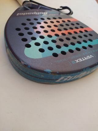 Bullpadel Vertex 03 W