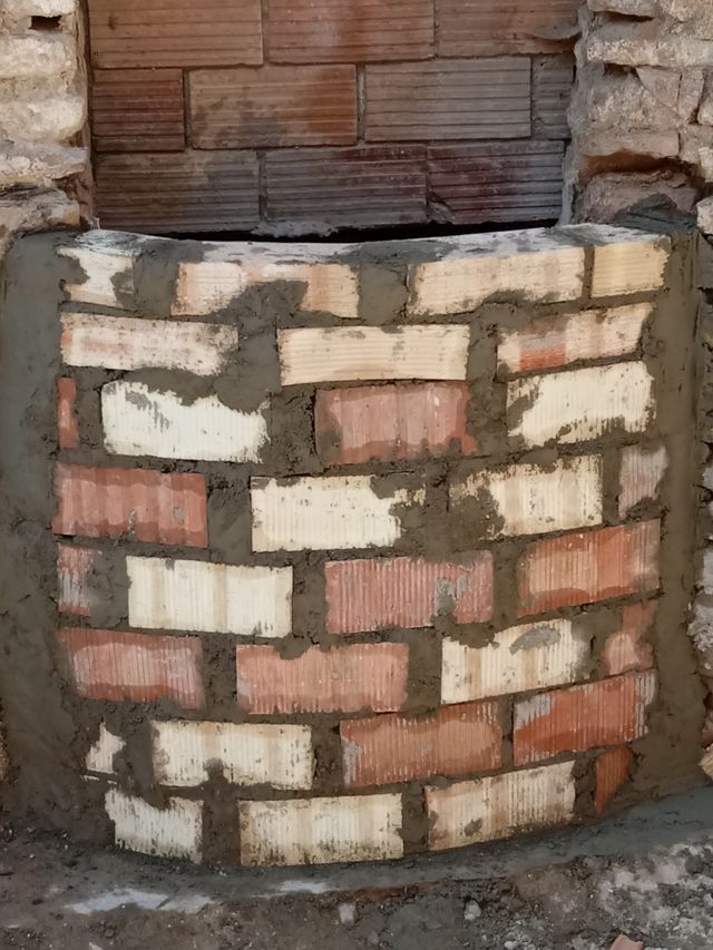 pequeñas reformas y limpieza de pozos