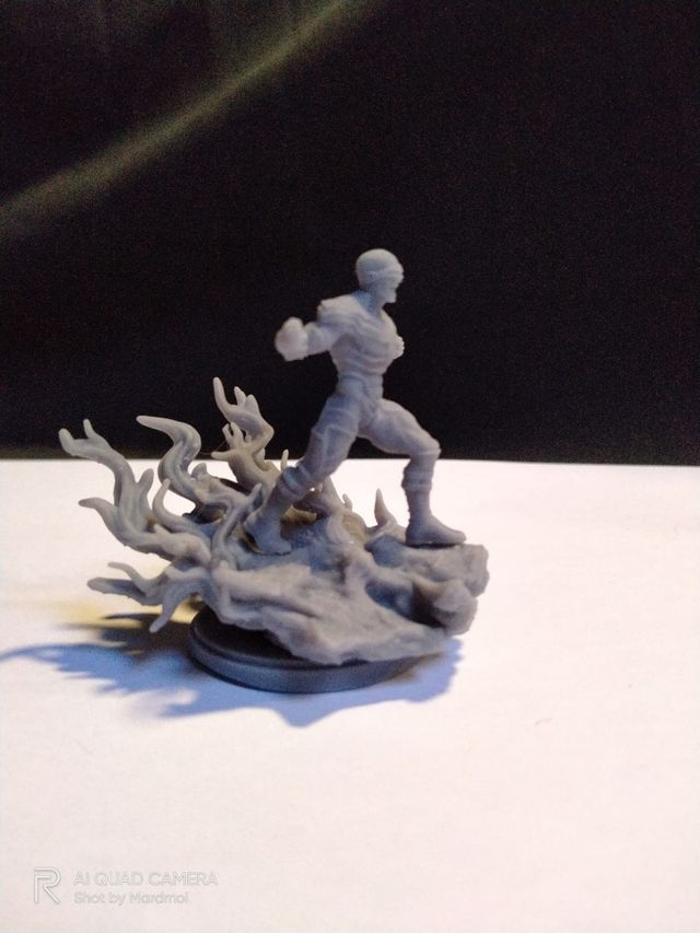 Marvel Crisis figura resina