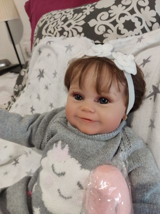 bebe reborn,preciosa,nueva90€.