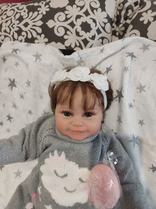 bebe reborn,preciosa,nueva90€.