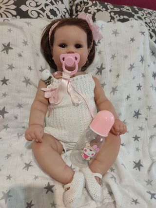 bebe reborn,muy bonita,nueva.90€.