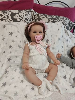 bebe reborn,muy bonita,nueva.90€.