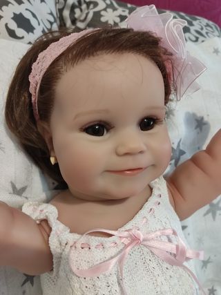 bebe reborn,muy bonita,nueva.90€.