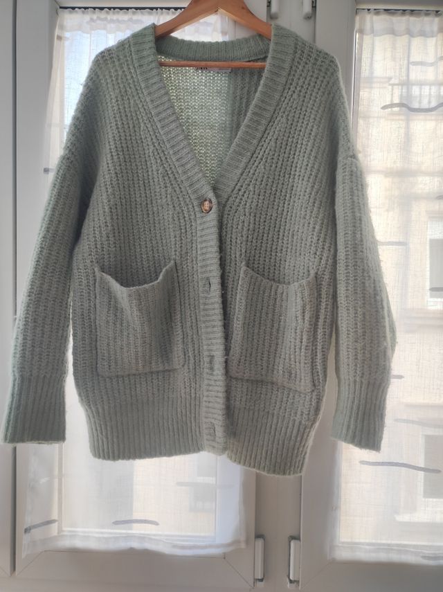 Chaqueta cárdigan oversize zara talla M_XL color v