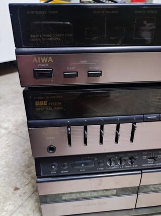 AIWA stereo integrated amplifier BBE system
