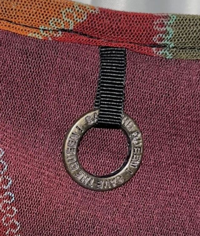 Vestido de la firma Save the Queen