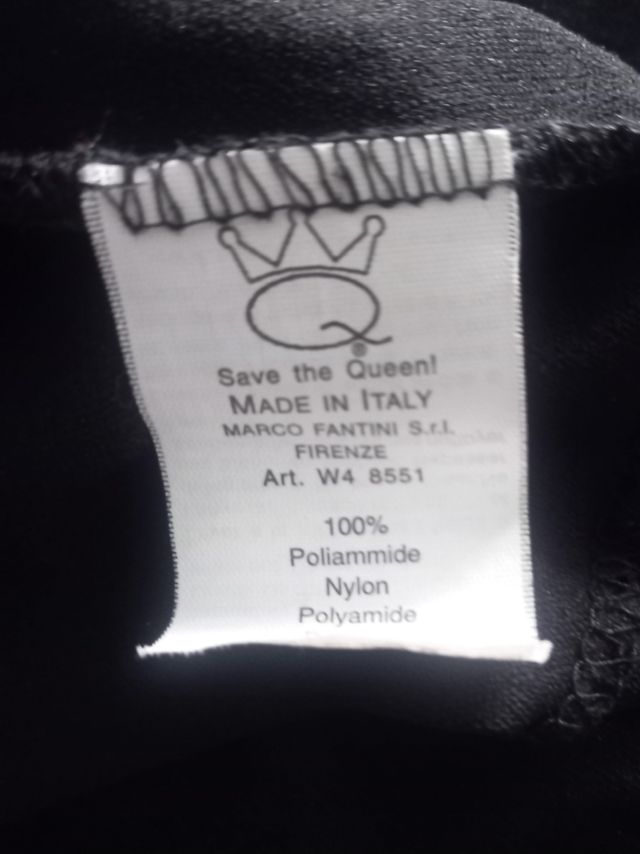 Vestido de la firma Save the Queen