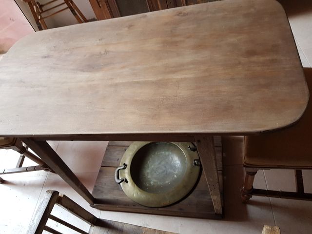 MESA con BRASERO ANTIGUA 111×58x75,5cm