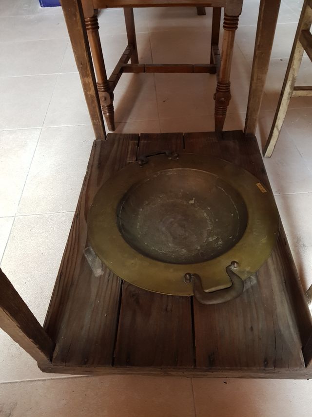 MESA con BRASERO ANTIGUA 111×58x75,5cm