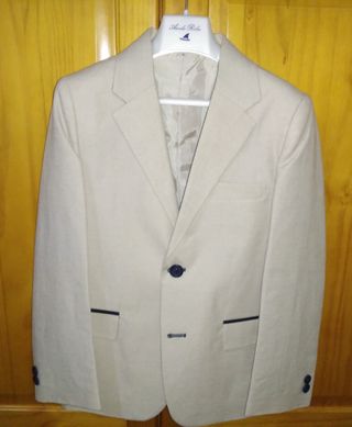 Traje de comunión de niño