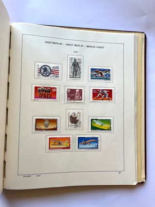 Álbum Sellos Alemania BRD/WB 1944/1985 223 hojas