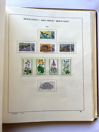 Álbum Sellos Alemania BRD/WB 1944/1985 223 hojas
