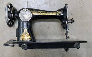 Máquina de coser SINGER