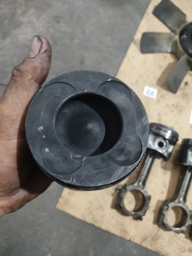 pistones con bielas nissan navara 2,5dci