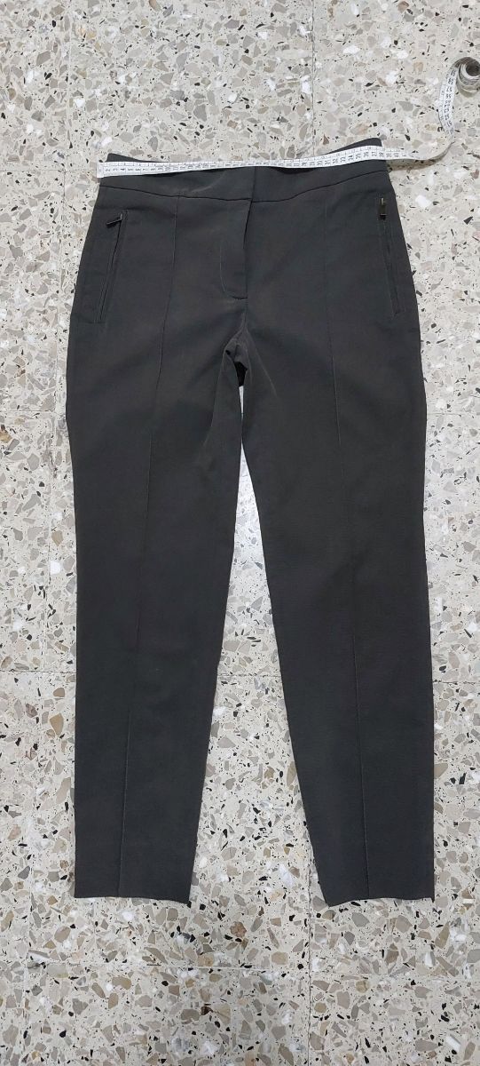 RAGAZZA CAROLINA HERRERA