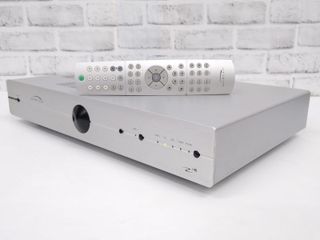 Amplificador integrado Myryad Z140.