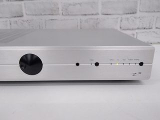 Amplificador integrado Myryad Z140.