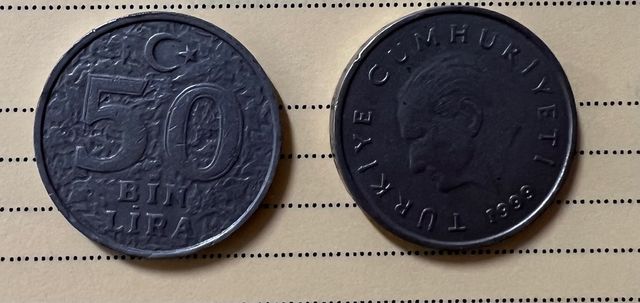 Moneda 50 Lira Turca 1999