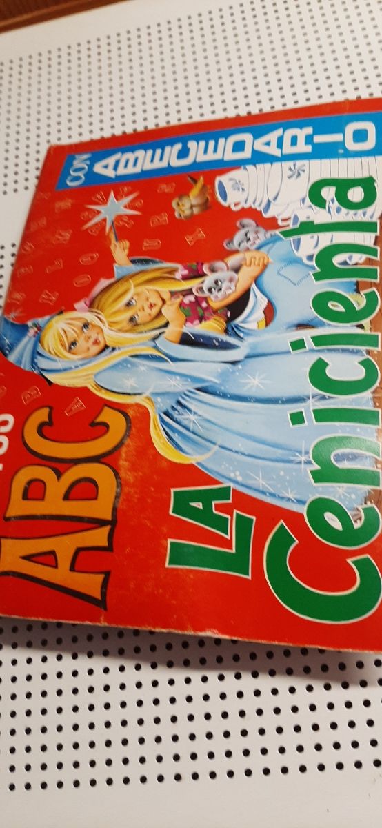 La cenicienta  cuento abecedario 