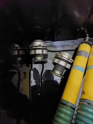 Suspensión B16
