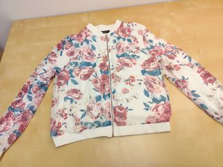 Chaqueta floral Shana