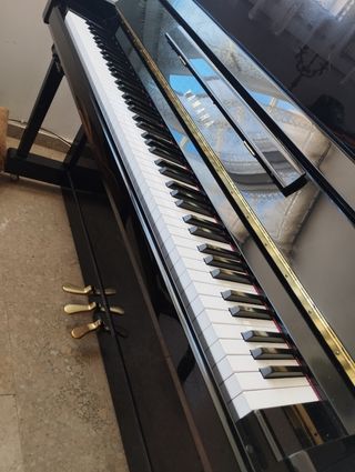 Piano Yamaha B3 Silent. Muy cuidado