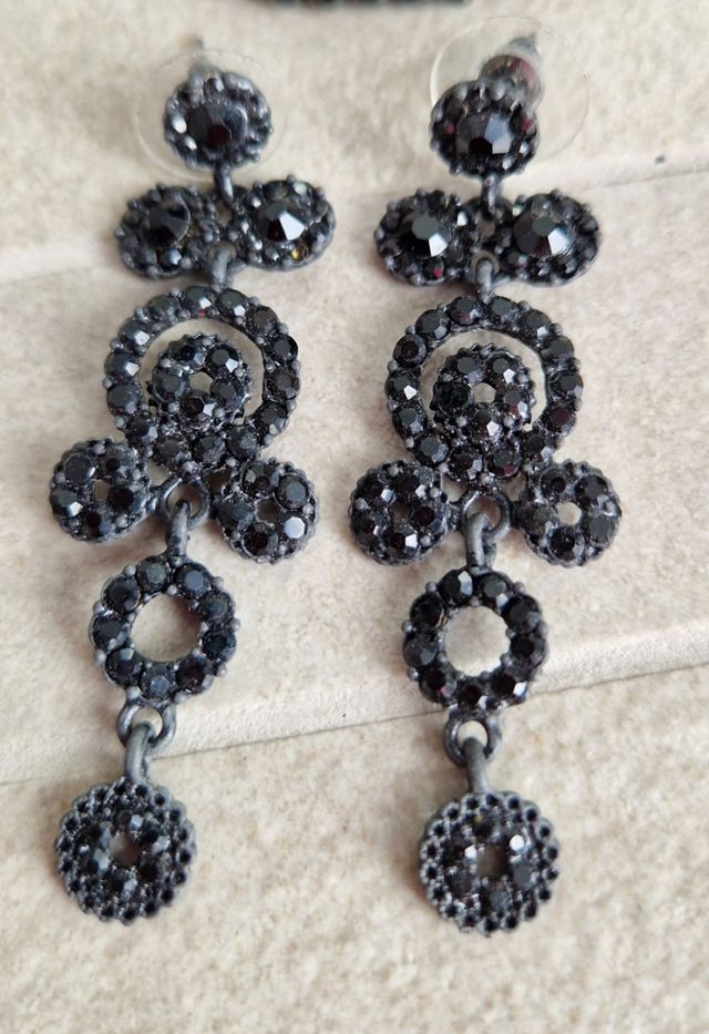 parure orecchini + 3 bracciali